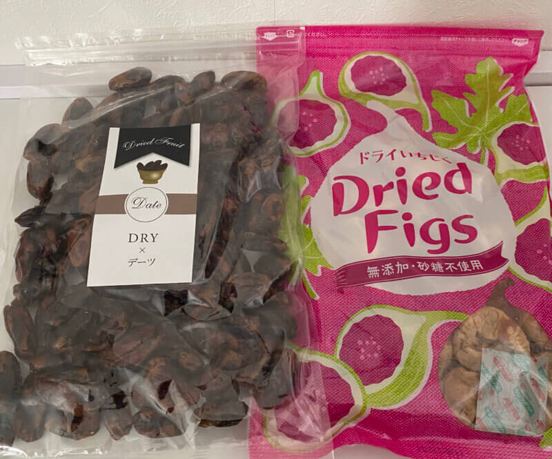 イチジクとデーツ